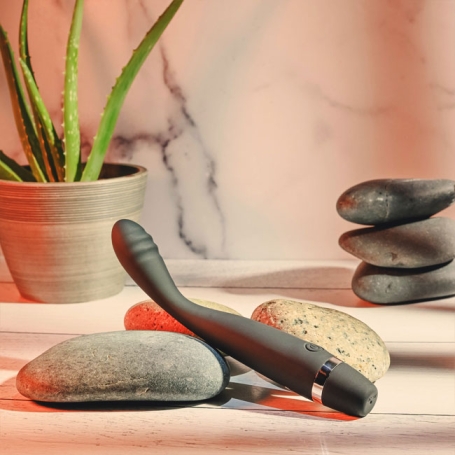 Вибратор Evolved Skinny G